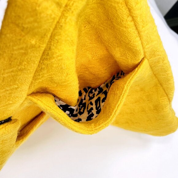 Tucker Womens Yellow Woven Textured Knitted High Waist Shorts Petite / XS / 25" - Picture 9 of 12